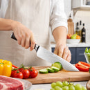 Faca chef CJ-A001 em preparo de alimentos