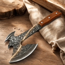 Machadinha Viking Artesanal Full Tang com Dupla Lâmina e Bainha — 33 cm